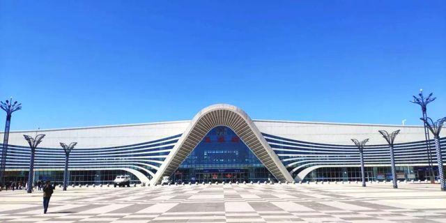玉溪戰(zhàn)前廣場.jpg